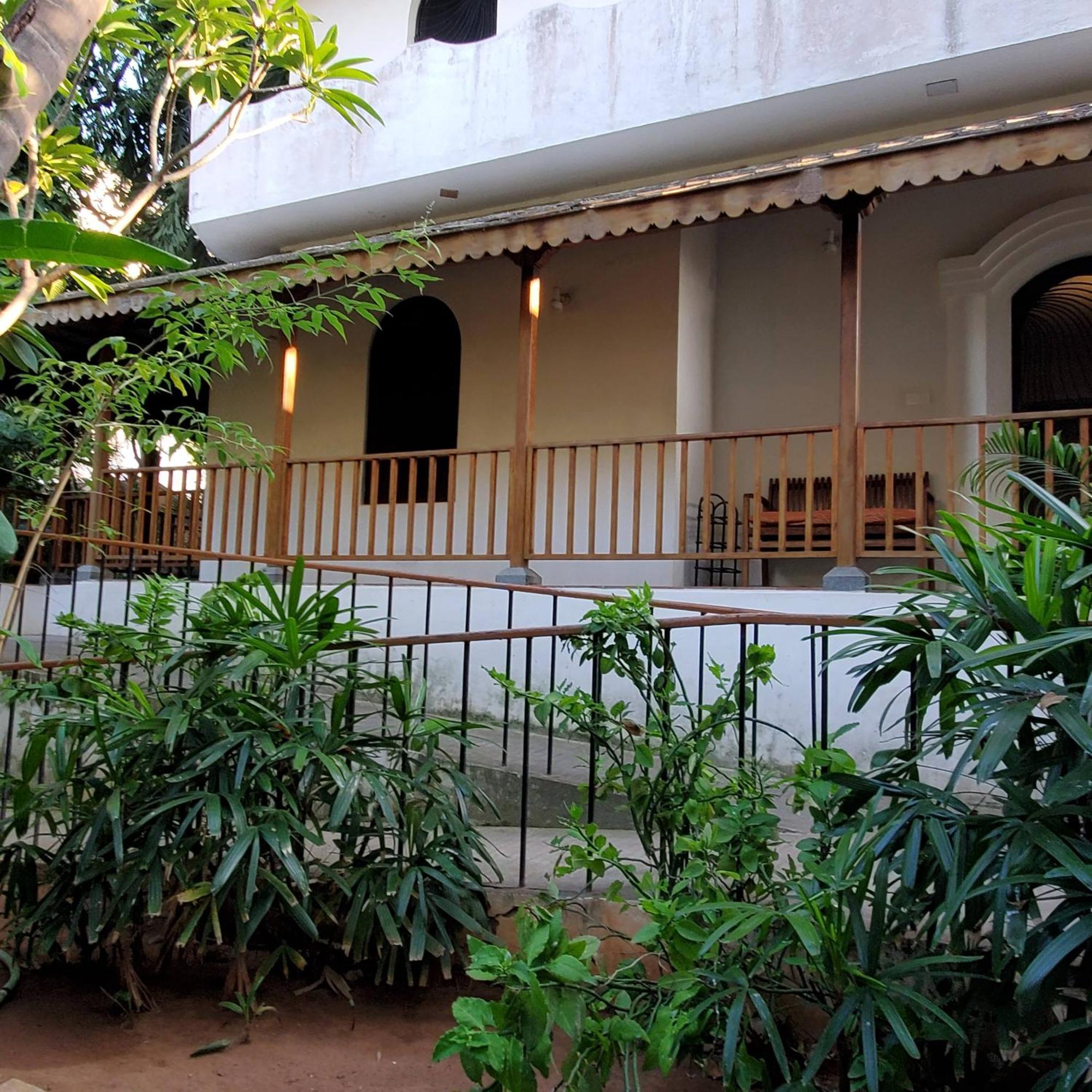Kariappa House Hotel Pondicherry Exterior photo